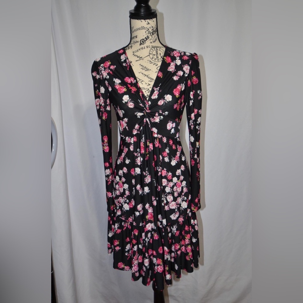 Gabby Skye Floral Mini Dress
